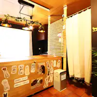 Di dalam ◆ Sila ke kaunter hadapan semasa mendaftar masuk.