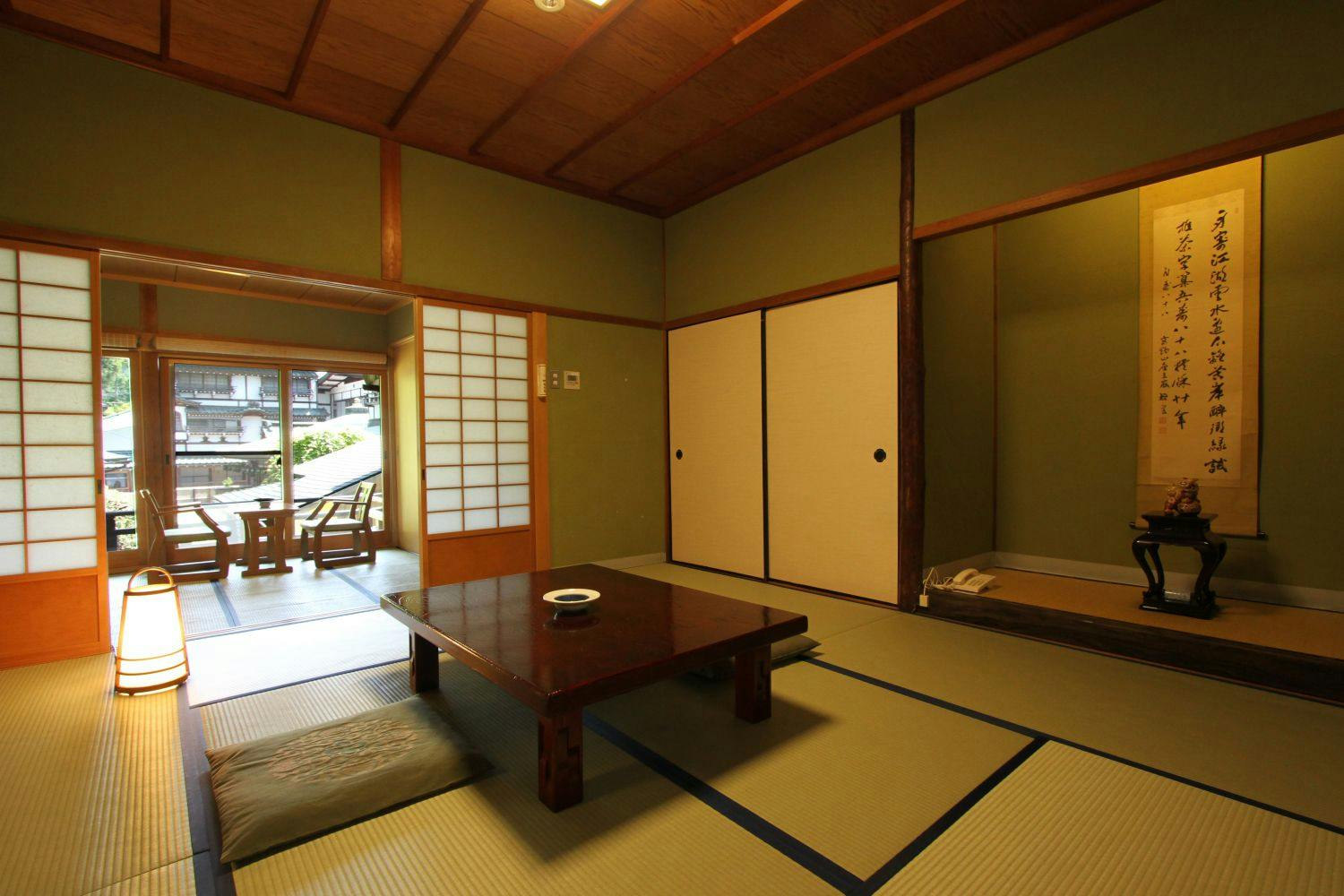 정원 전망 객실 (예시)