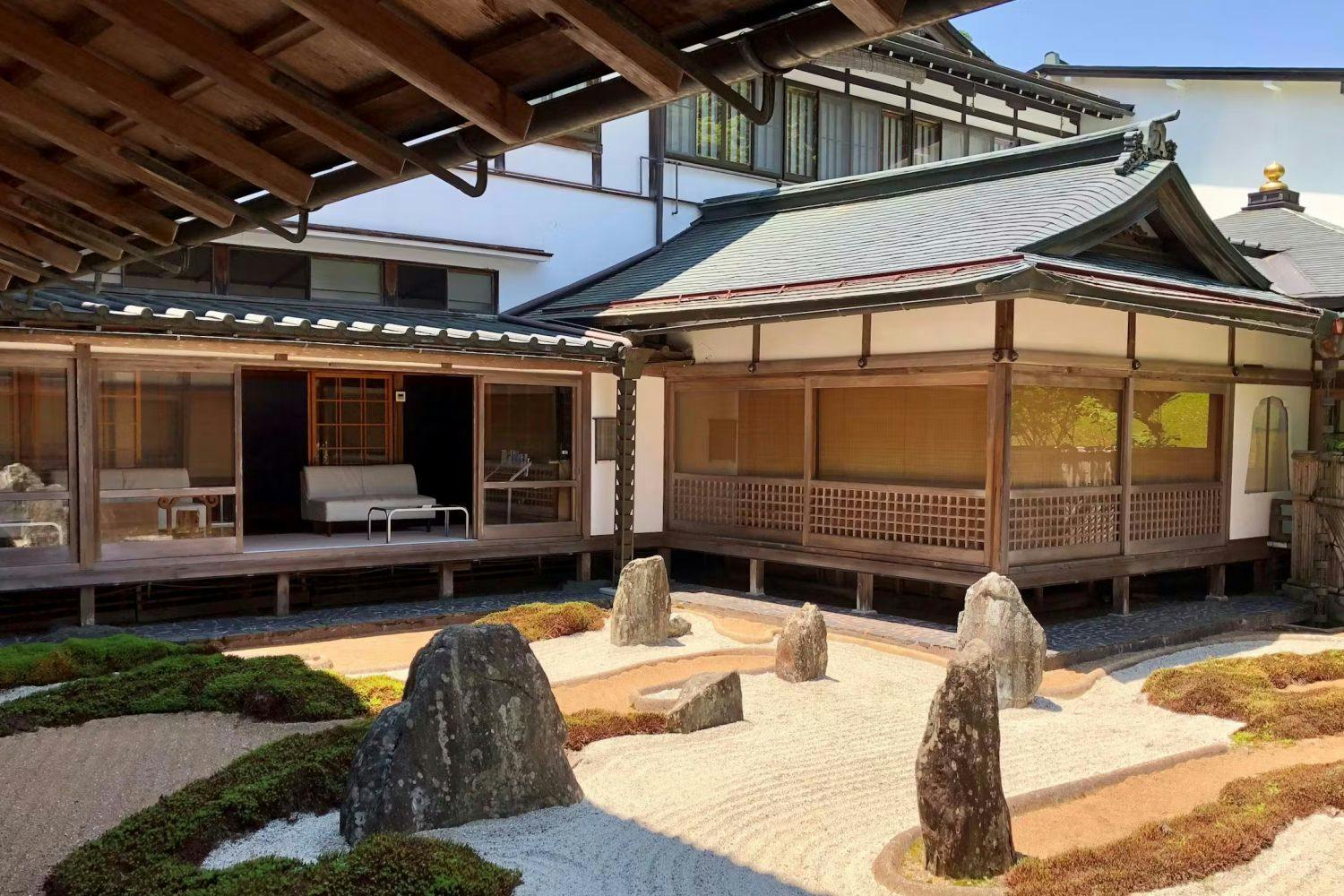 Koyasan Onsen Fukuchiin
