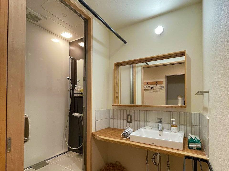 세면대 및 샤워