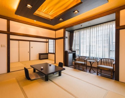 とびうおの間：客室