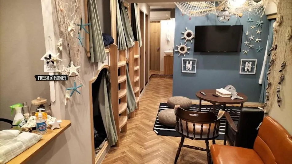 bnb+ Ueno Park Front Store