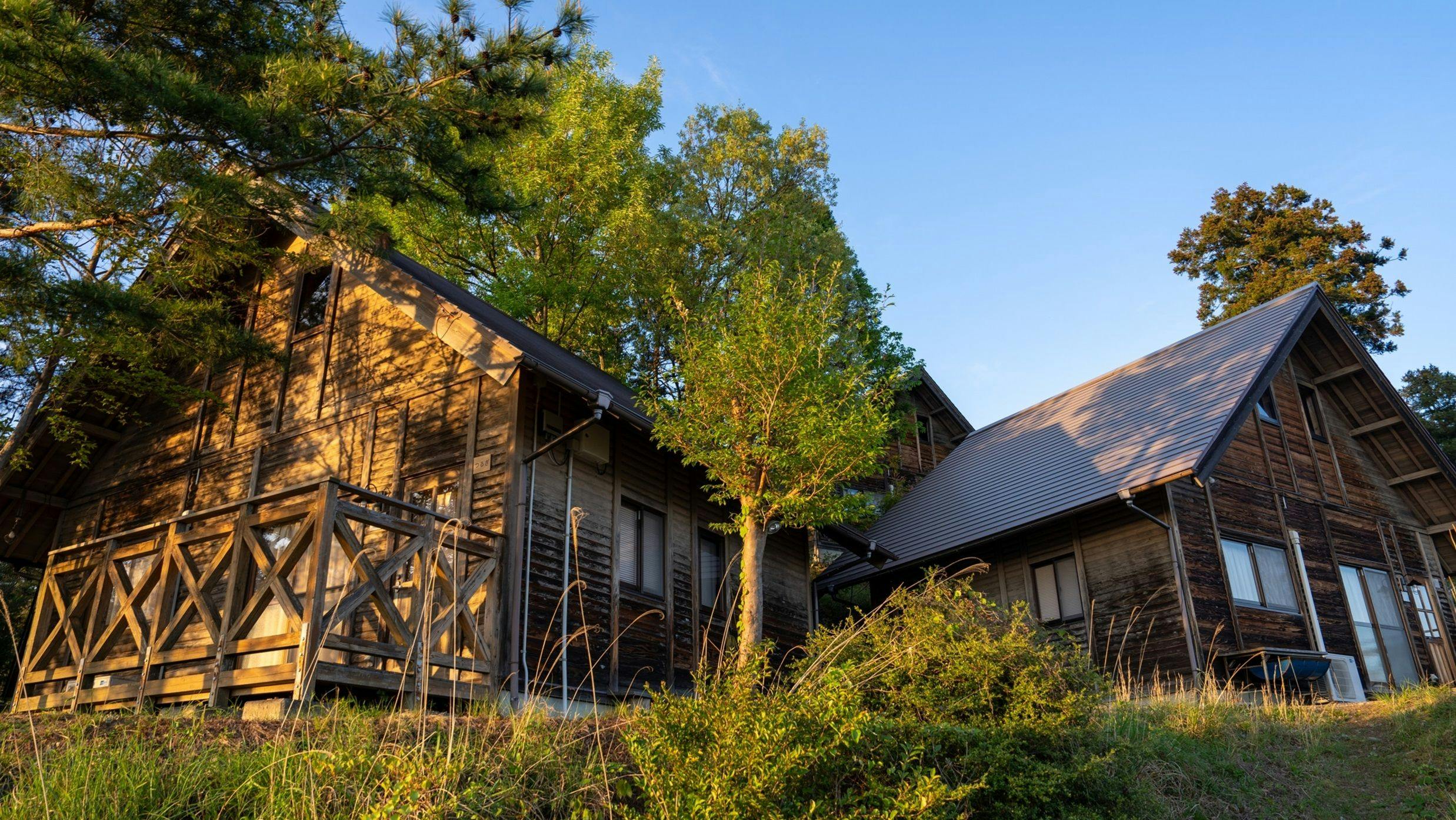 คอทเทจ 2, 3 ภายนอก