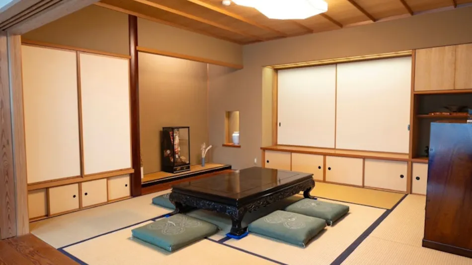 Alphabed Villa Waka