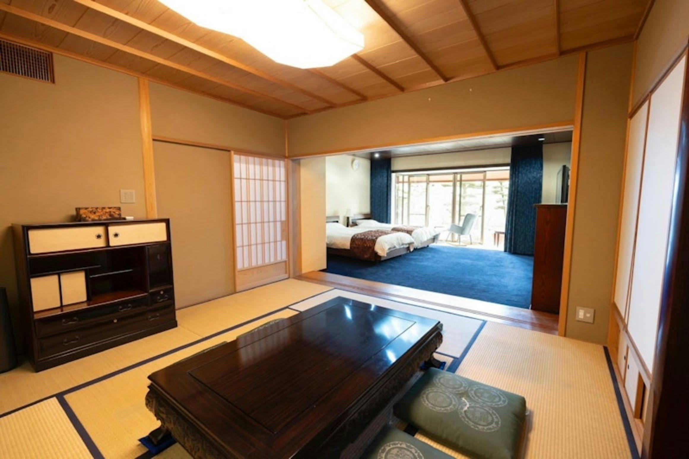 Alphabed Villa Waka