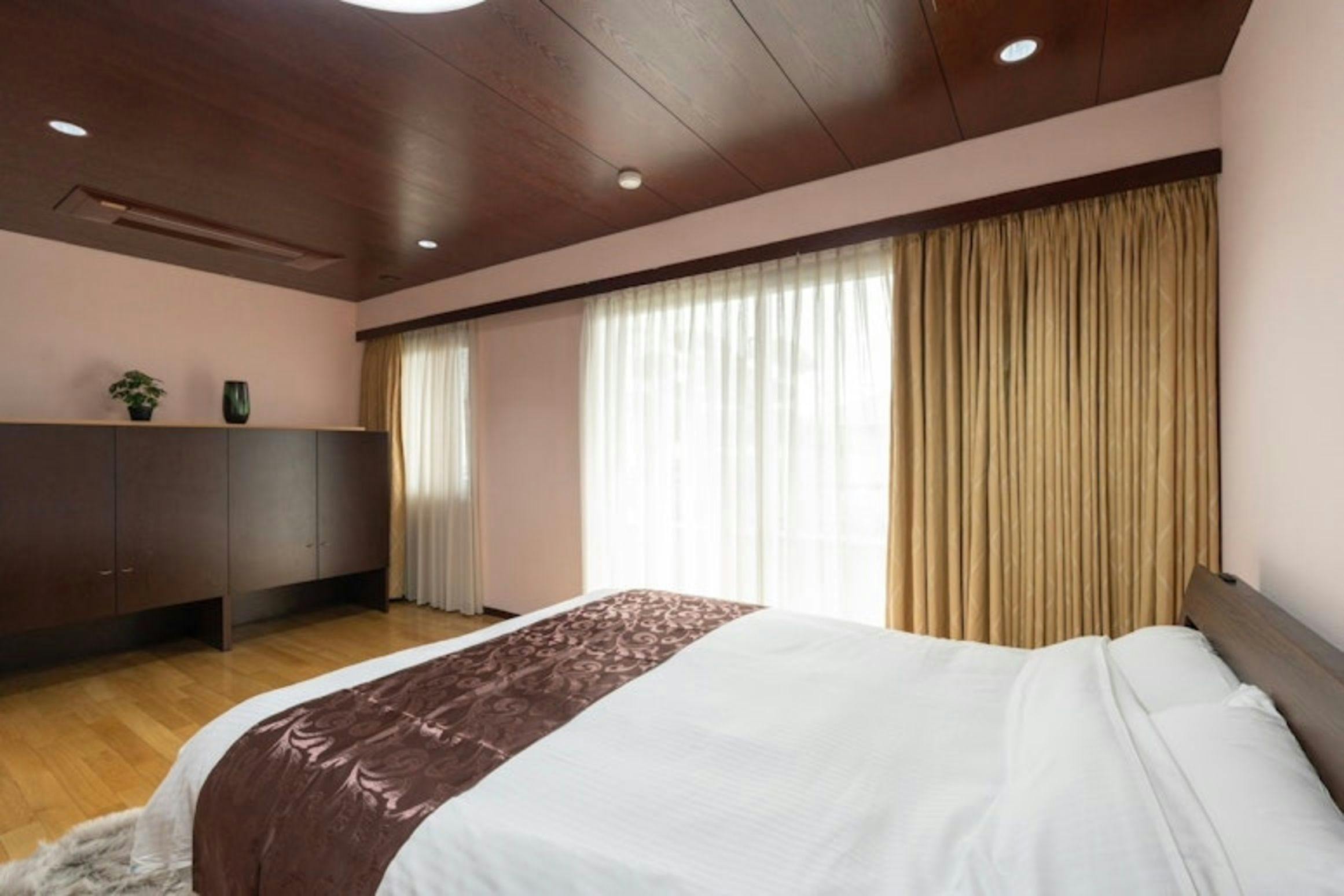 Alphabed Villa Waka