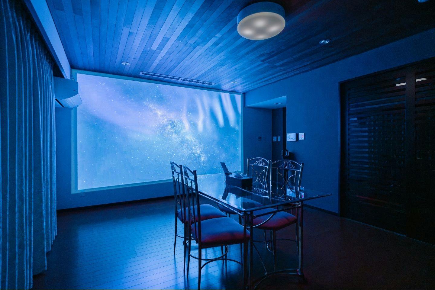 Alphabed Villa Waka