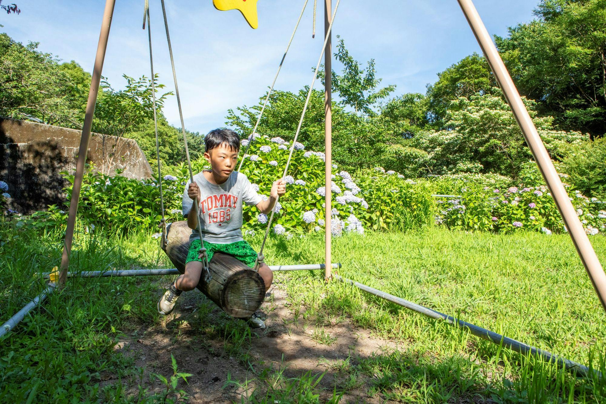 ยินดีต้อนรับเด็ก ๆ พร้อมชิงช้าที่เจ้าของทำเอง