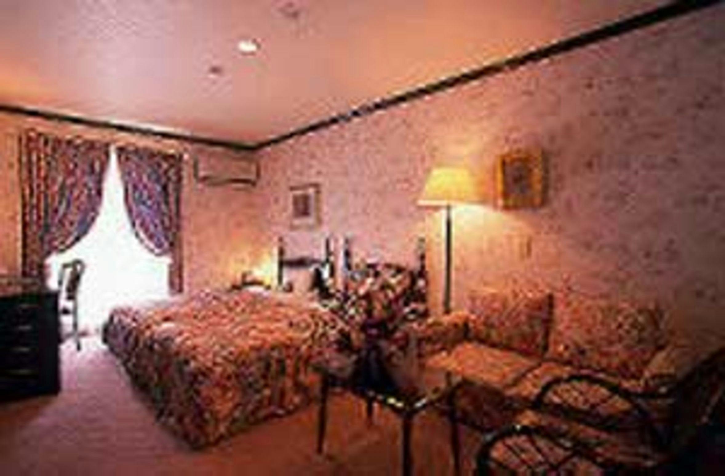 British Forest Hotel Queens Manor