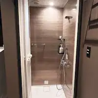 ห้องอาบน้ำฝักบัว