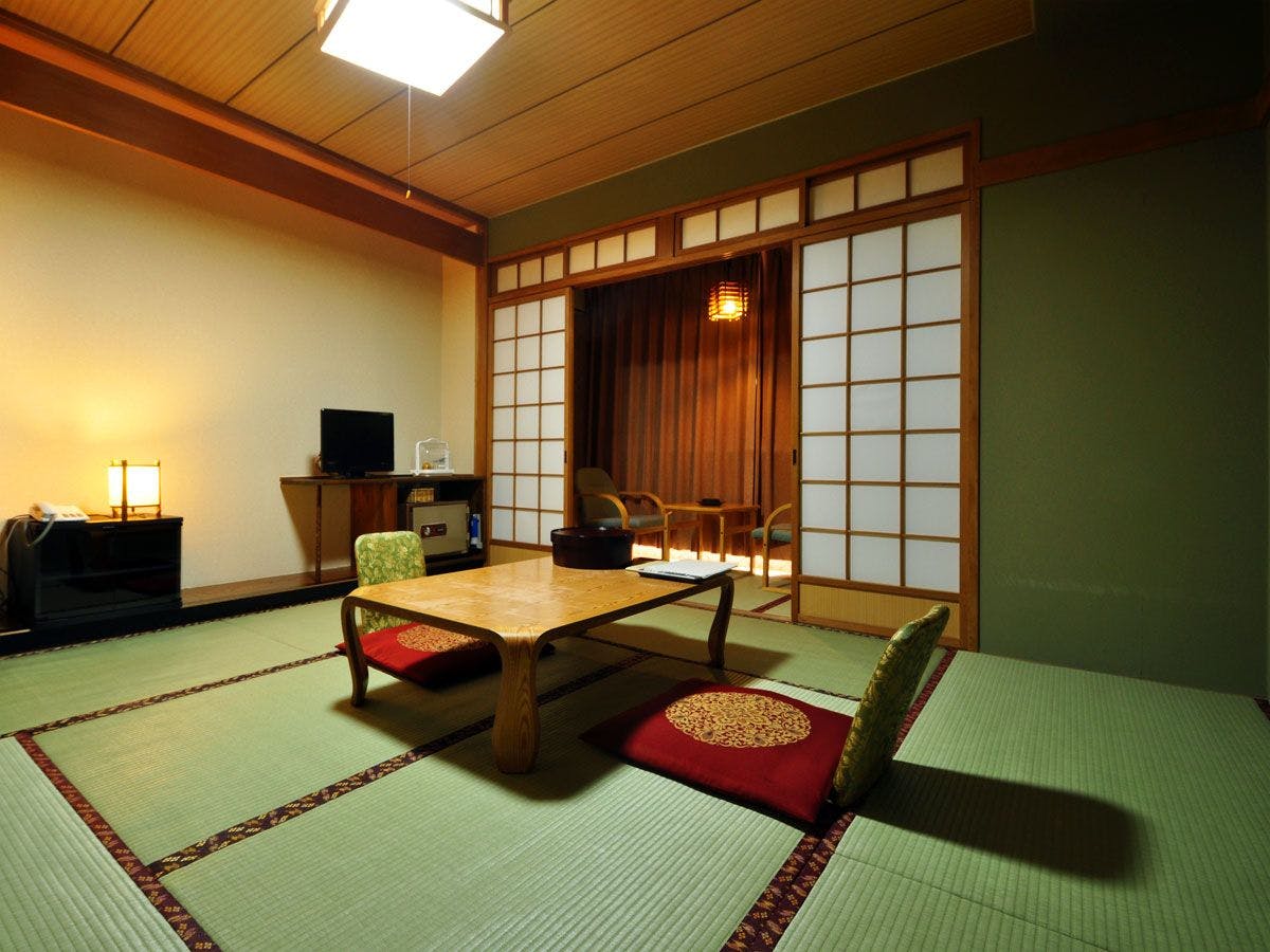 [Bilik gaya Jepun 8 tatami]