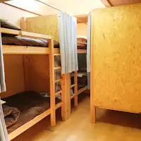 *หอพักสำหรับผู้หญิงเท่านั้น