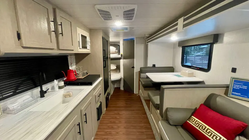 Gramercy Village Yamanakako Glamping & Sauna