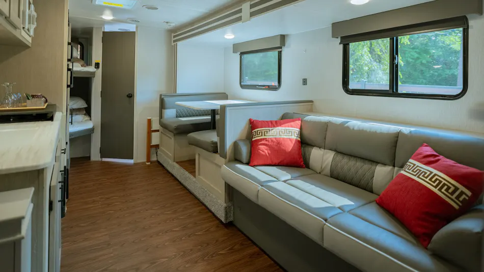 Gramercy Village Yamanakako Glamping & Sauna