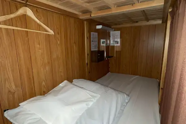 Asrama khusus wanita