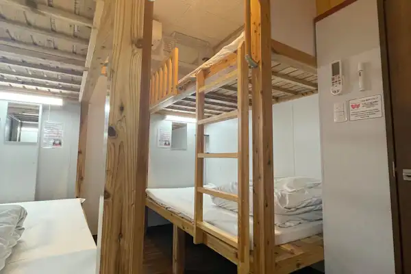 Tempat tidur susun luas yang asli dari toko kami♪