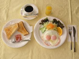 ビジネスホテル三徳