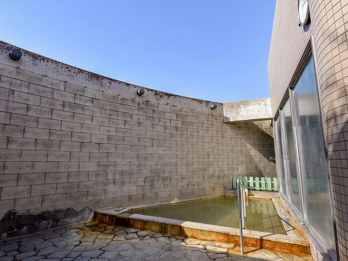 Mata Onsen Yamasuisou (Spa Land Mata)