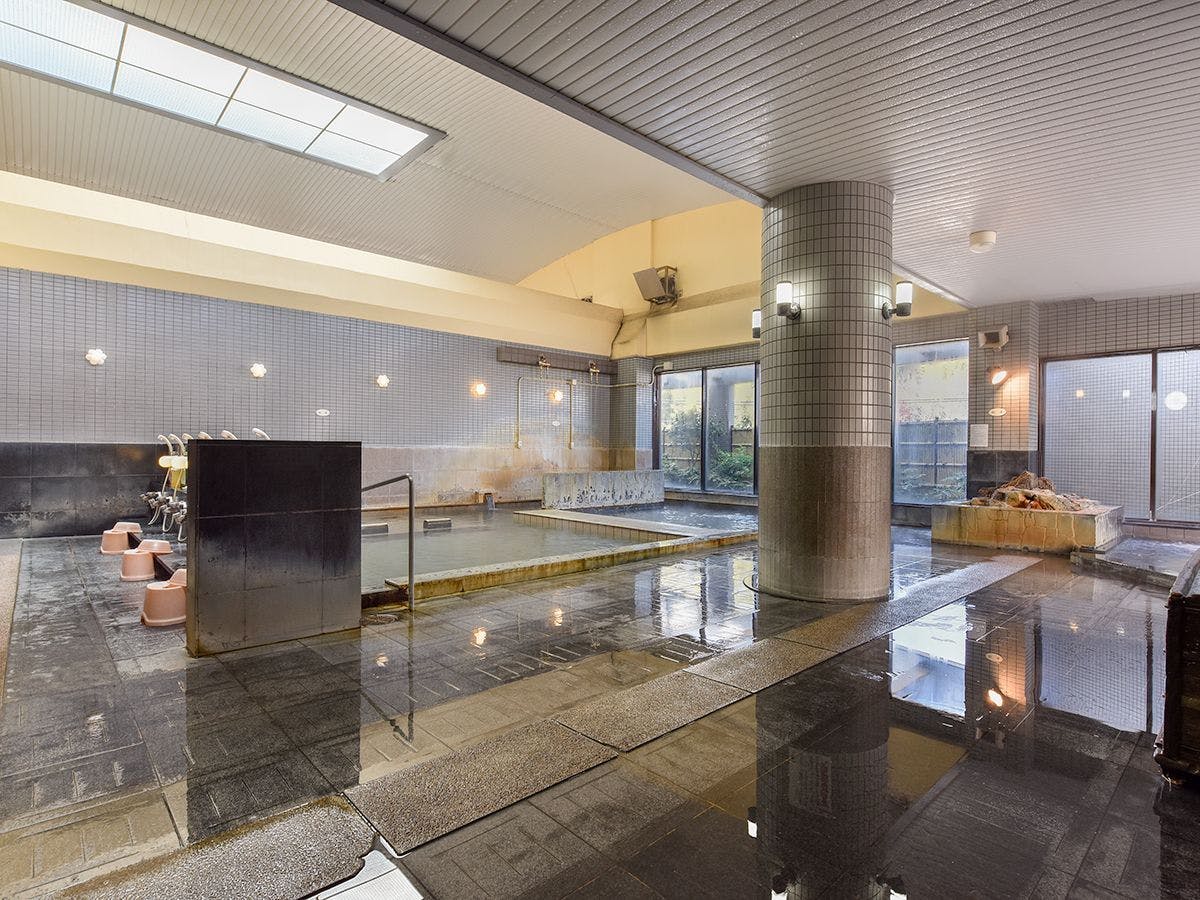Mata Onsen Yamasuisou (Spa Land Mata)