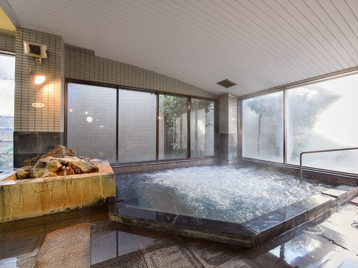 Mata Onsen Yamasuisou (Spa Land Mata)