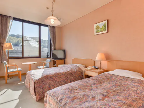 Kamar Twin Gaya Barat