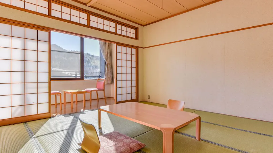 Mata Onsen Yamasuisou (Spa Land Mata)
