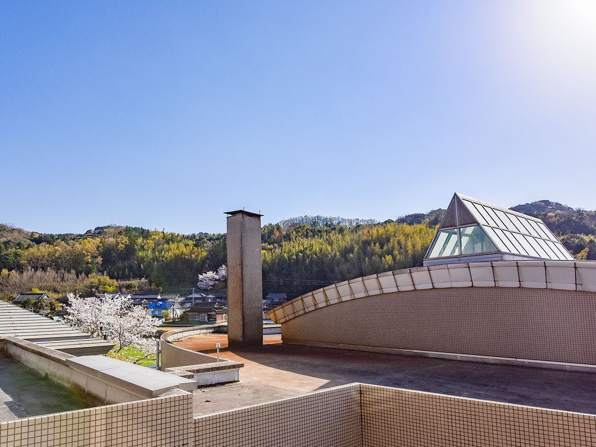 Mata Onsen Yamasuisou (Spa Land Mata)