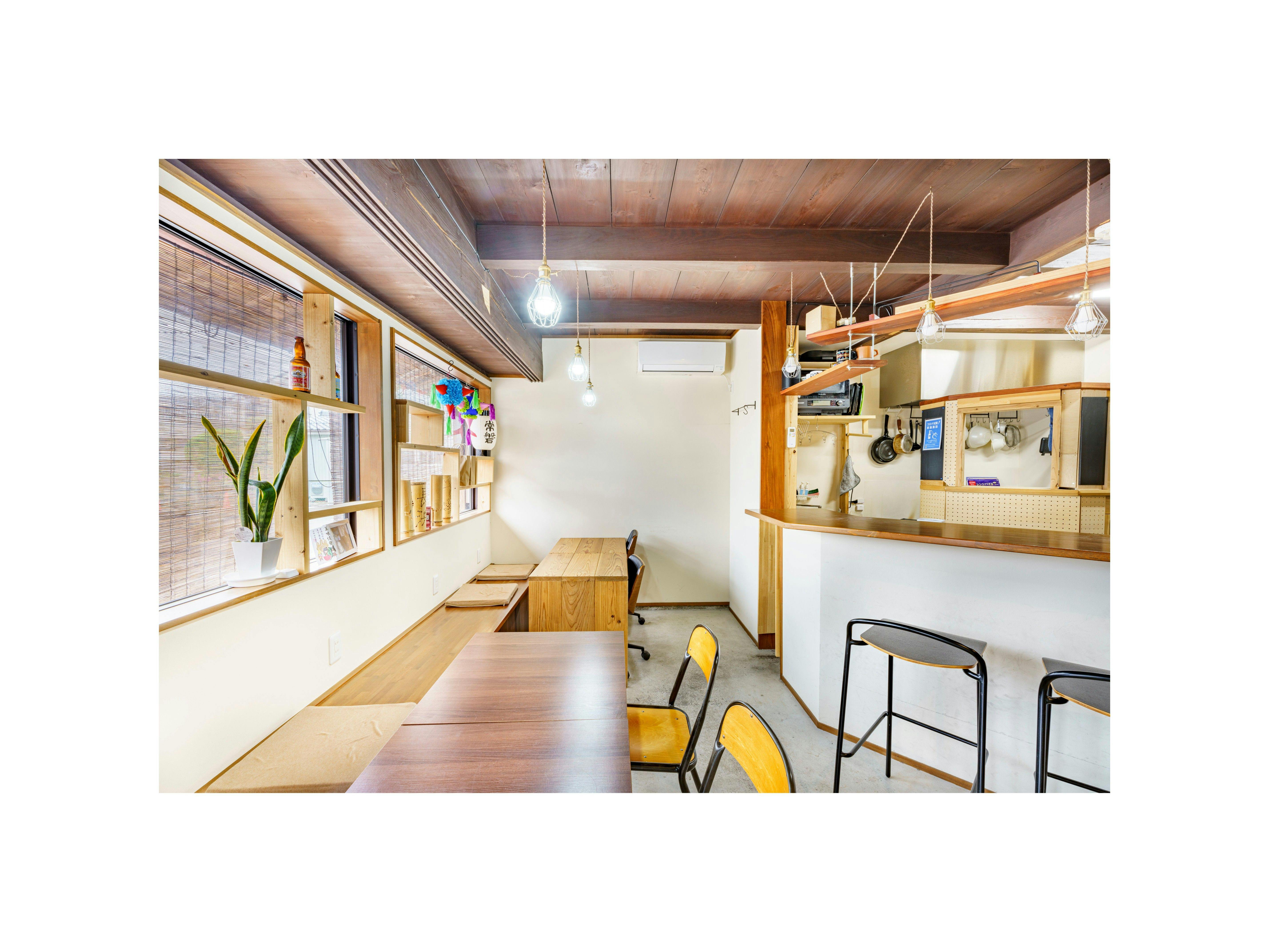 ชั้น 1: พื้นที่คาเฟ่