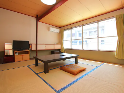 싱글 침대에서 휴식하실 수 있습니다.