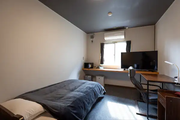 ห้องเดี่ยว (มีหน้าต่าง)