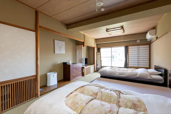 ห้องพักแบบญี่ปุ่น (แยกส่วน)