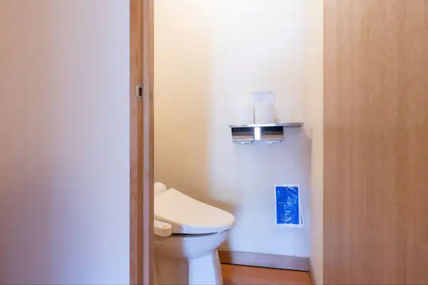 ห้องน้ำ (แยกส่วน)