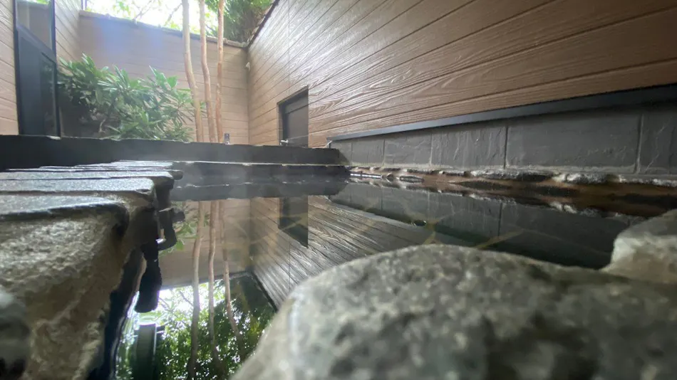 Berza Cat: Private Onsen with 5 Saunas, All-You-Can-Eat & Drink Pork Shabu and Alcohol