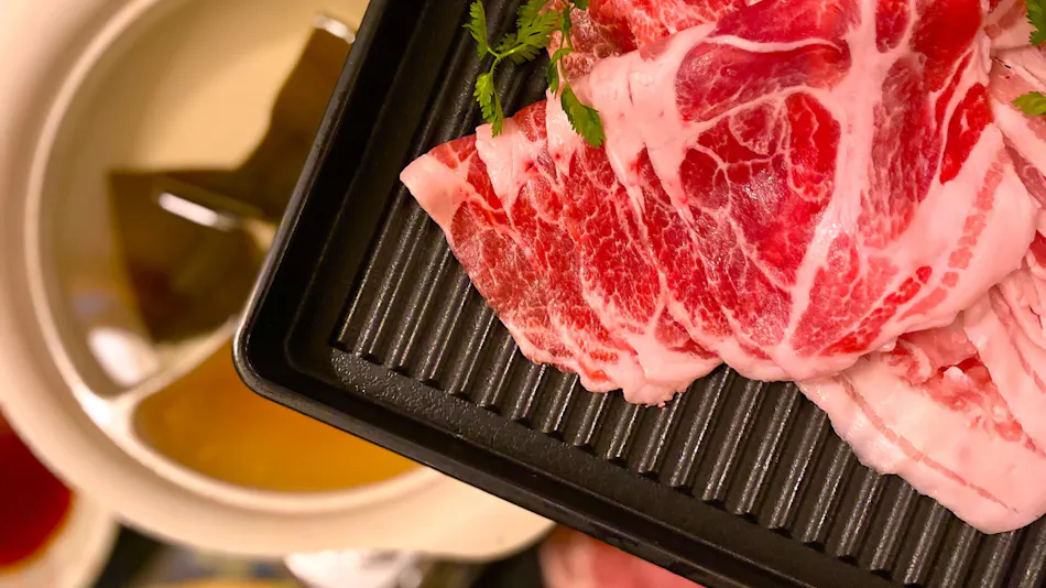 Berza Cat: Private Onsen with 5 Saunas, All-You-Can-Eat & Drink Pork Shabu and Alcohol