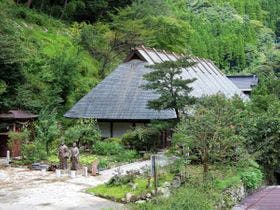 旅館　鶴富屋敷