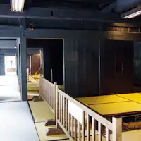 *【ภายในอาคาร】