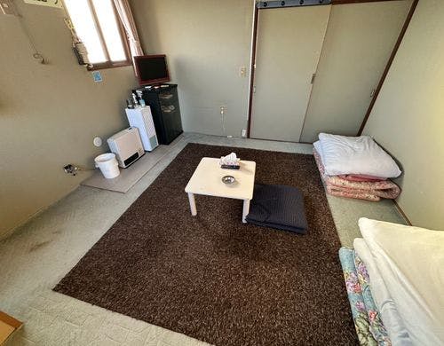 ドミトリー（布団）