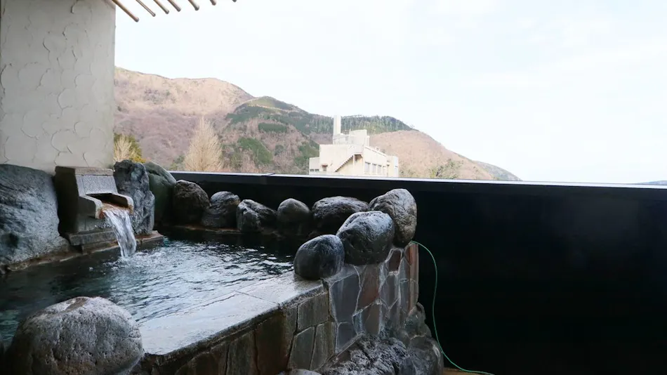 Hakone Tabinoyado Umi Hon