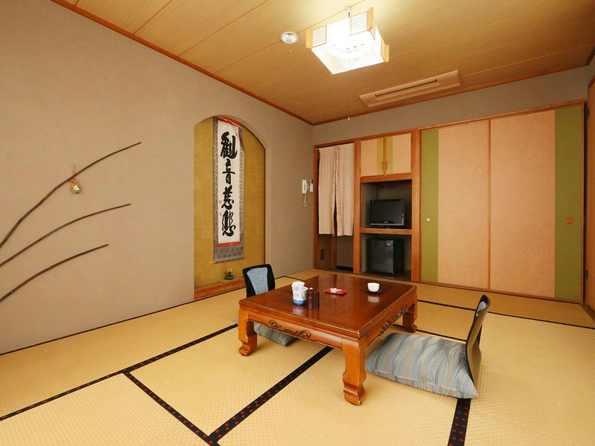 Hakone Tabinoyado Umi Hon