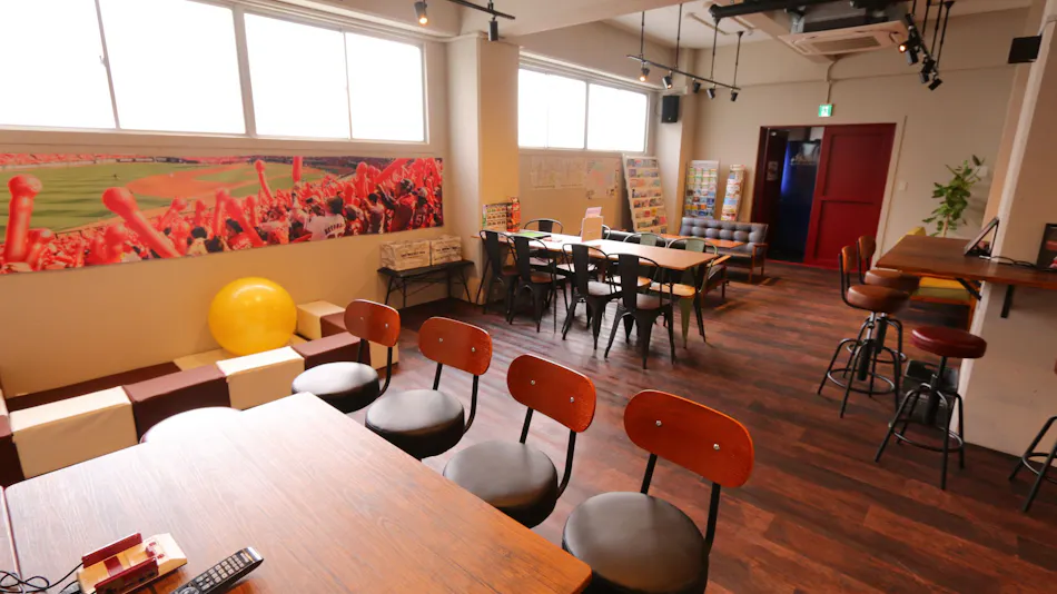 RED HELMET House & Sports Cafe Bar Hiroshima