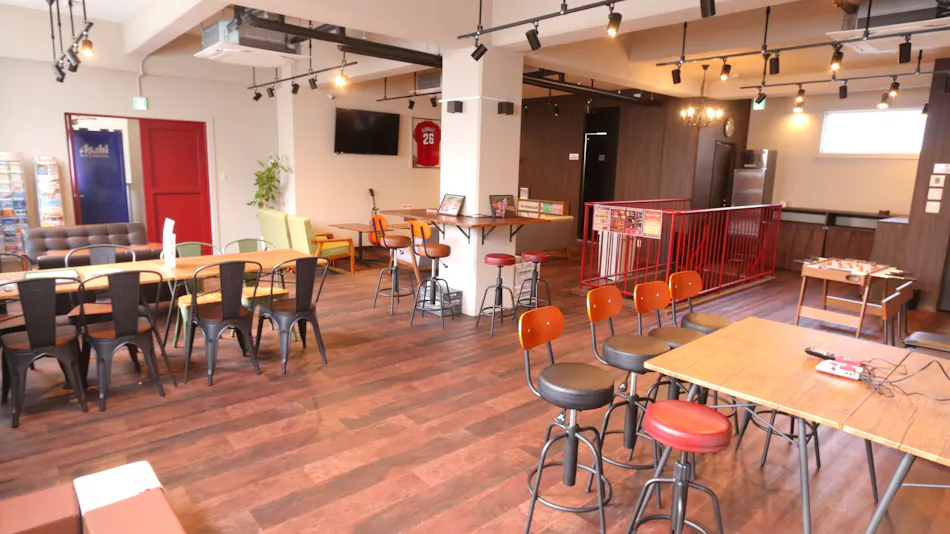 RED HELMET House & Sports Cafe Bar Hiroshima