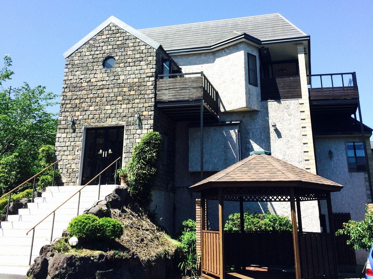 伊豆高原　山之辺の宿　桜舞 施設全景