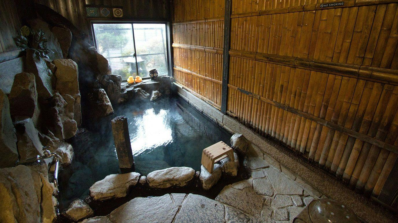 Yufuin Lamp Inn: A Japanese Modern Hot Spring Ryokan