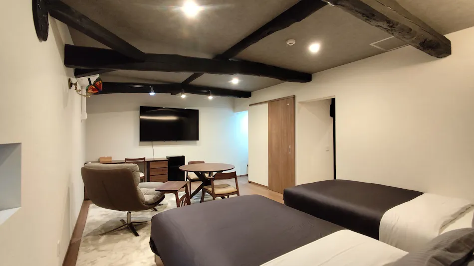 Yufuin Lamp Inn: A Japanese Modern Hot Spring Ryokan