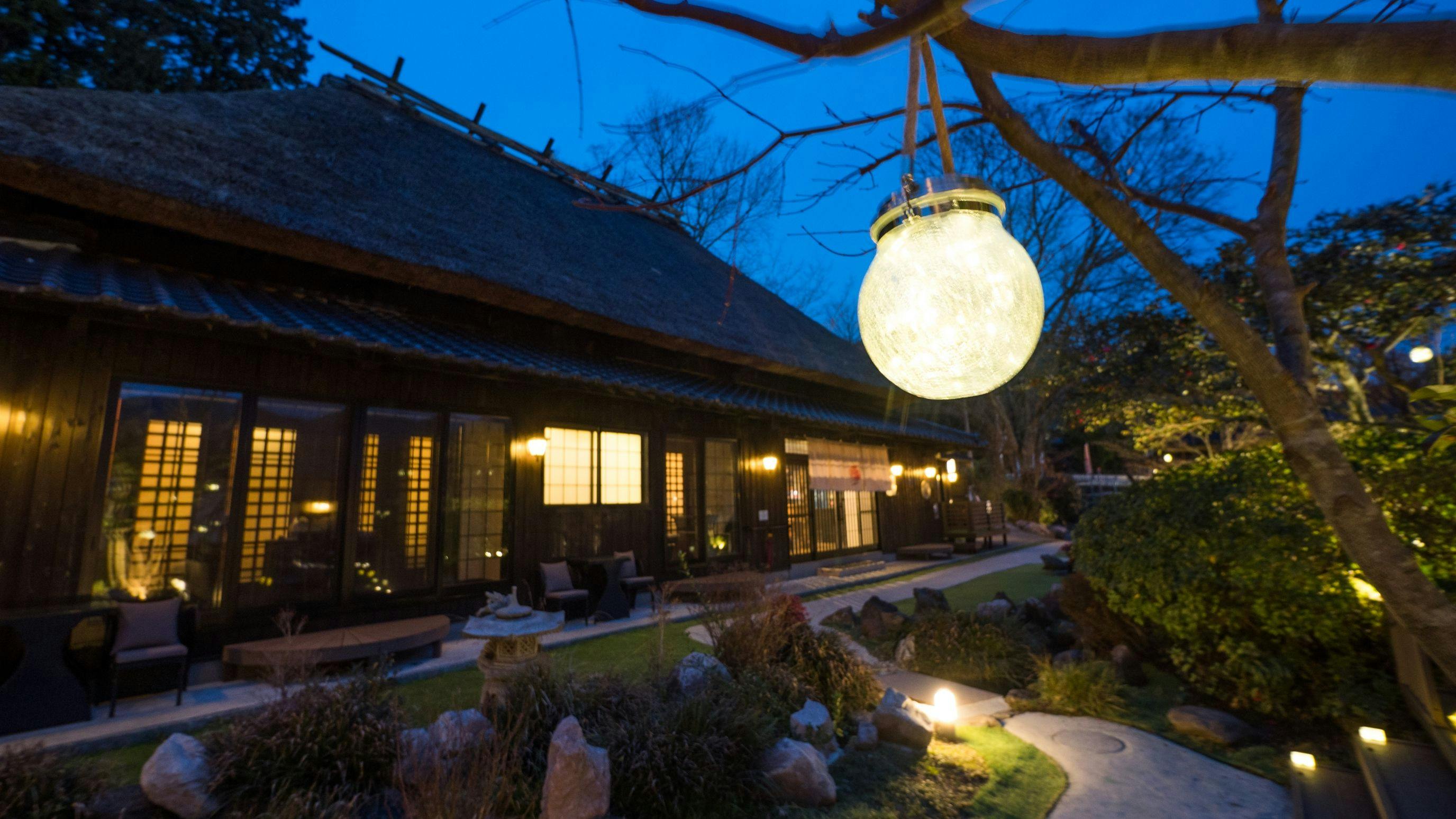 Yufuin Lamp Inn: A Japanese Modern Hot Spring Ryokan