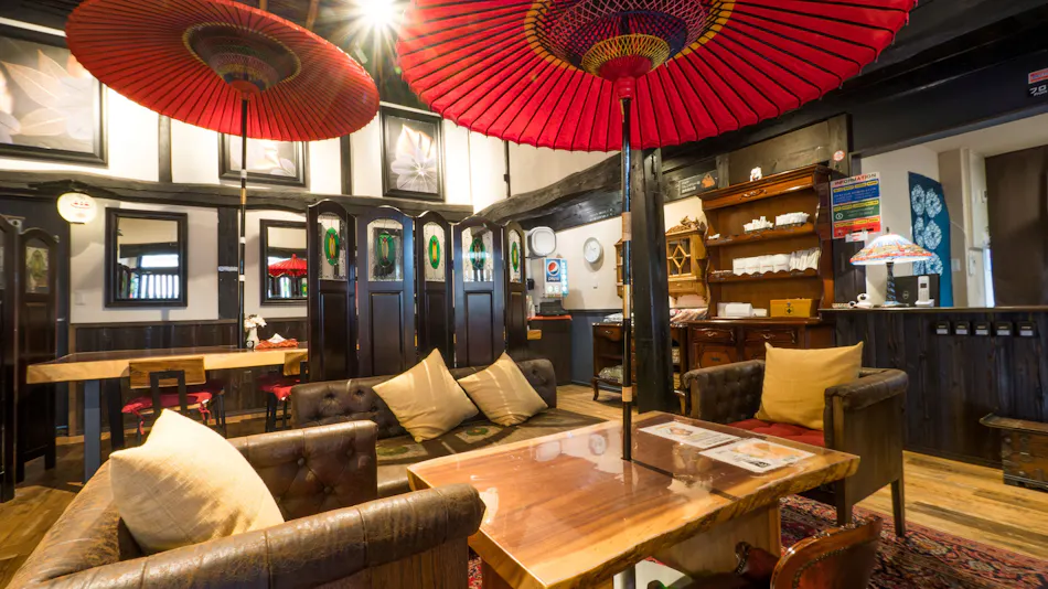 Yufuin Lamp Inn: A Japanese Modern Hot Spring Ryokan