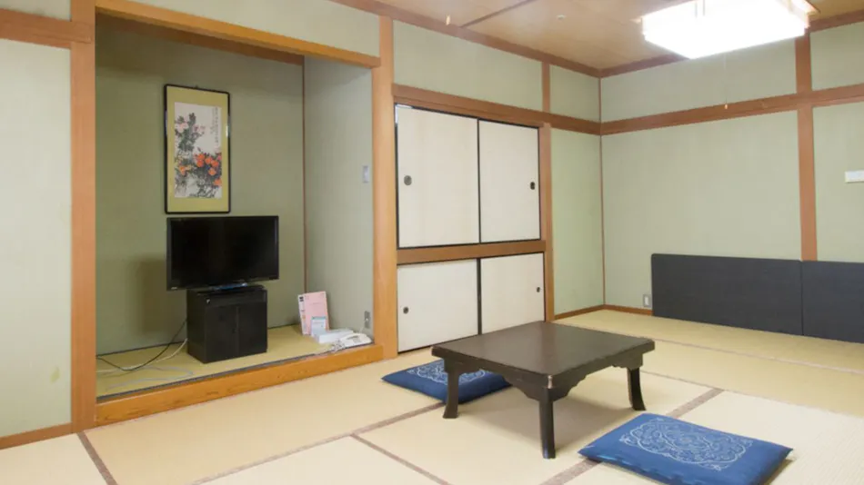Kanonji Grand Hotel