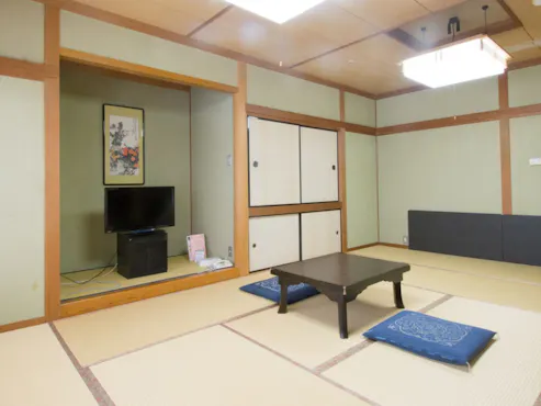 ห้องสไตล์ญี่ปุ่น 12-15 เสื่อทาทามิ