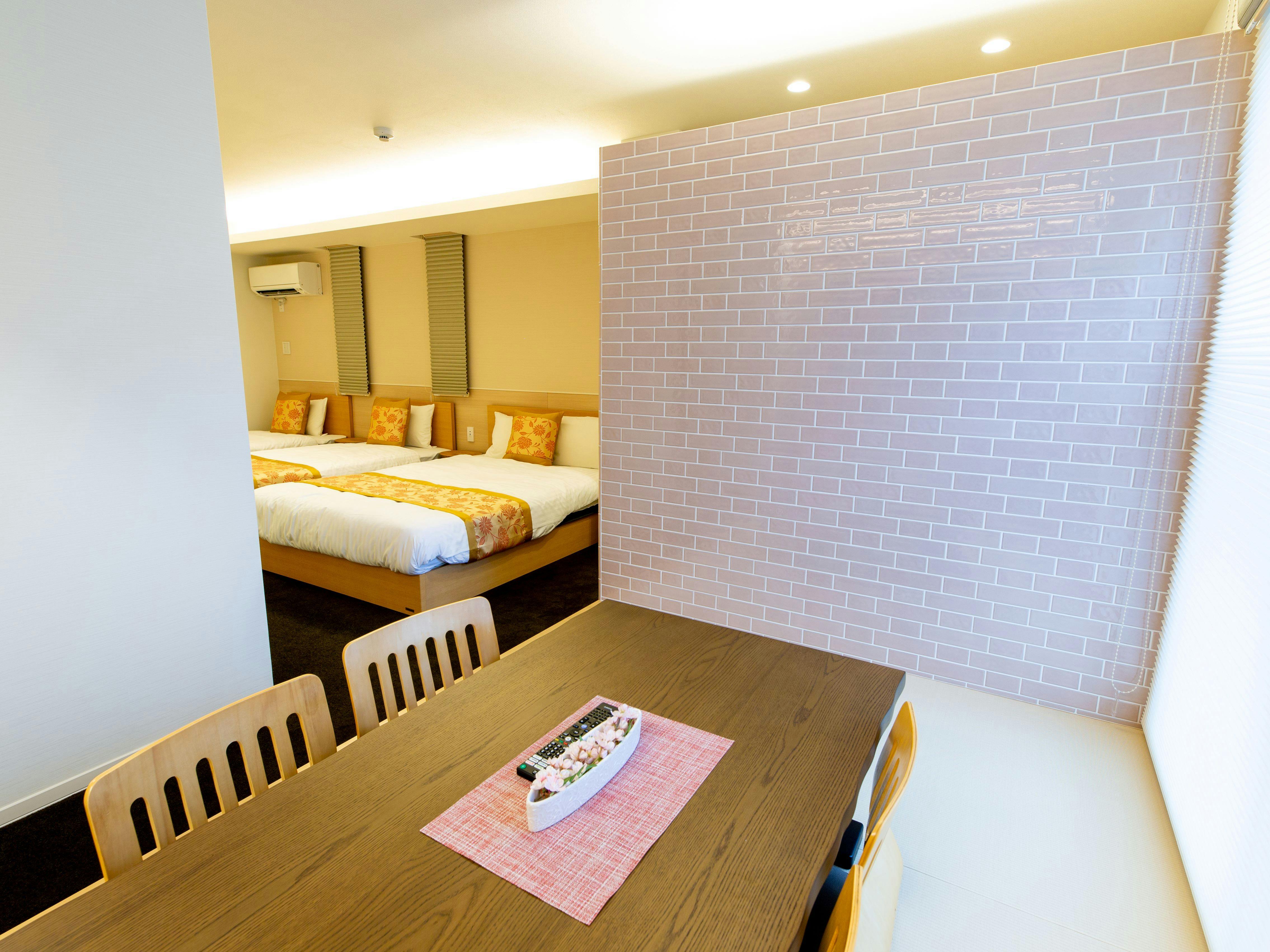 Grand Base Hiroshima Ekimae