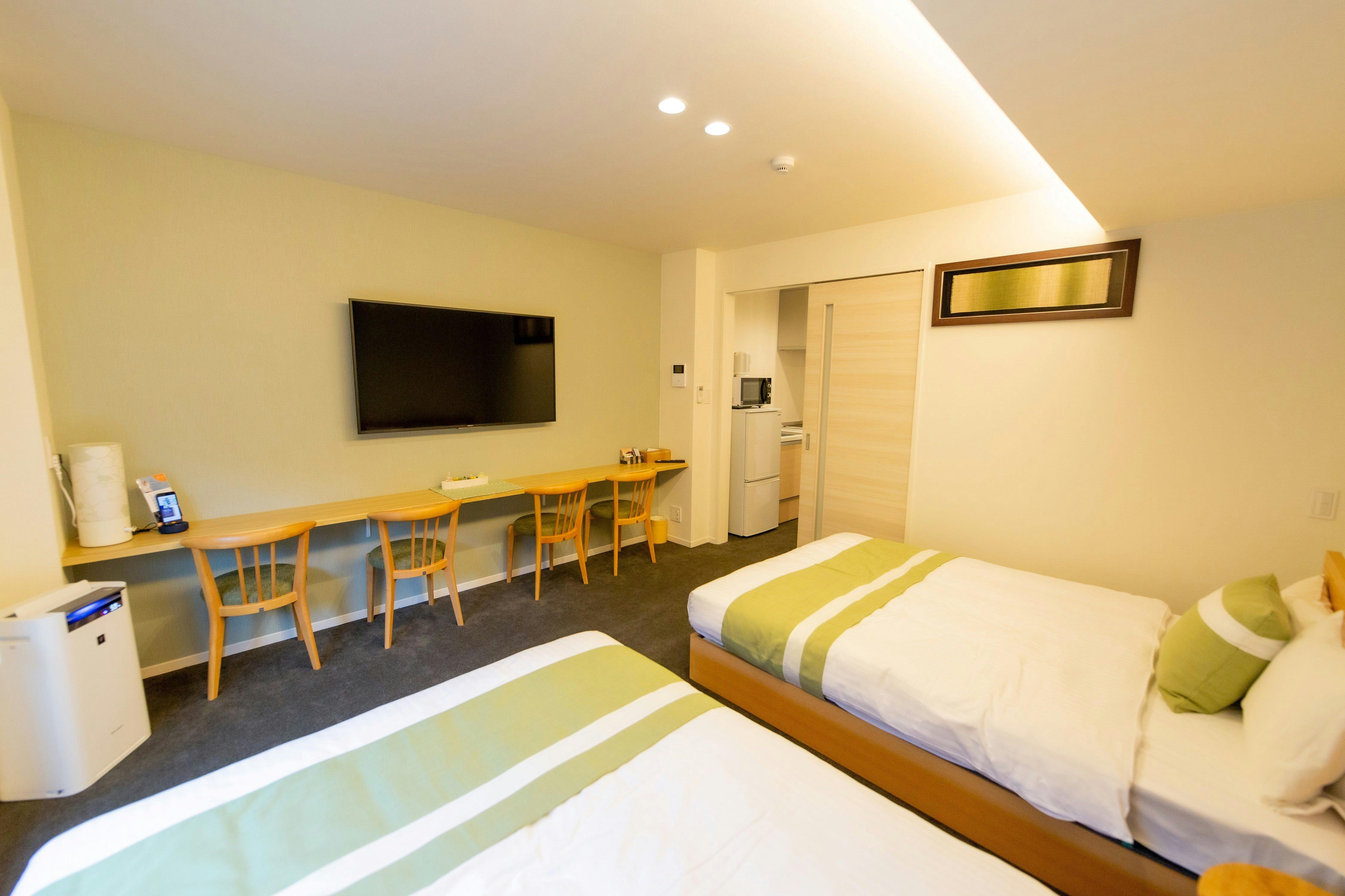 Grand Base Hiroshima Ekimae